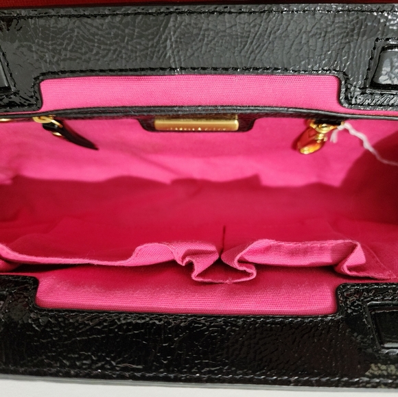 ISABELLA FIORE SUNRISE JEANNIE BLACK LEATHER HANDBAG New without Tags - Picture 8 of 8